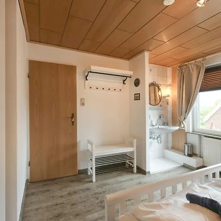 Haus Strandperle - West Apartamento *